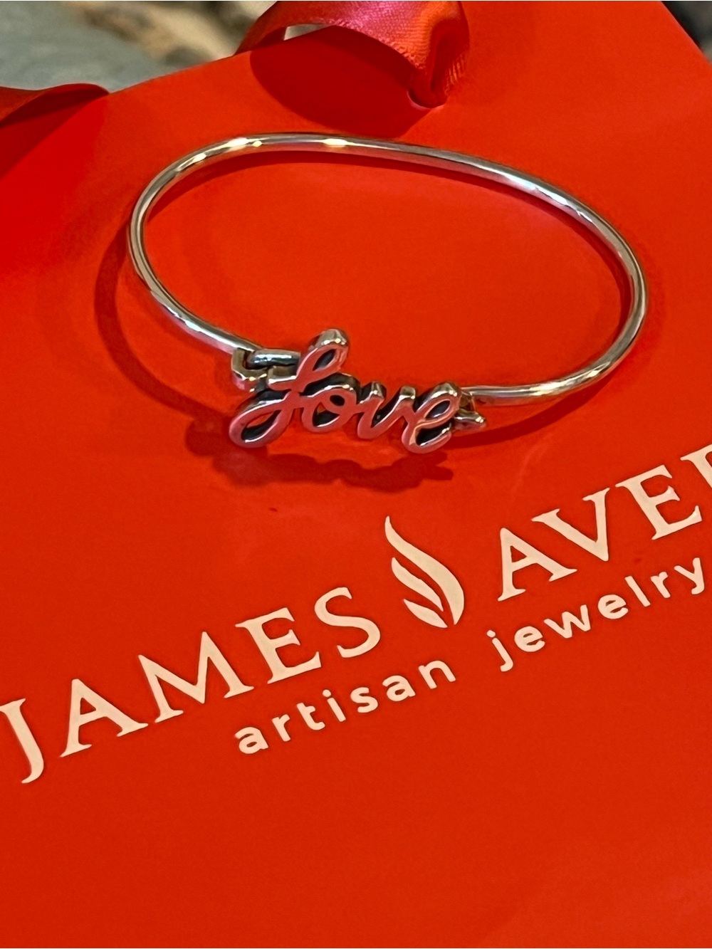 Retired James Avery 925 Silver Script "Love" Bangle
